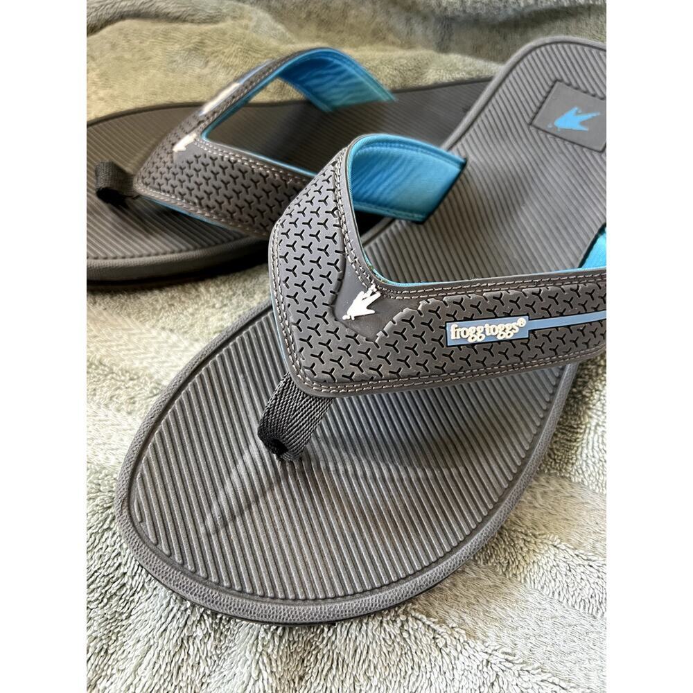 frogg toggs Flipped Out sandals, Men's size 11